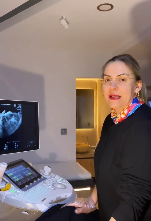 Doç. Dr. Ebru Çelik Kavak - Elazığ Kadın Doğum Uzmanı